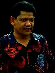 ariffin_black.jpg